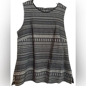 Banana Republic Navy and White Boxy Tank Top - EUC